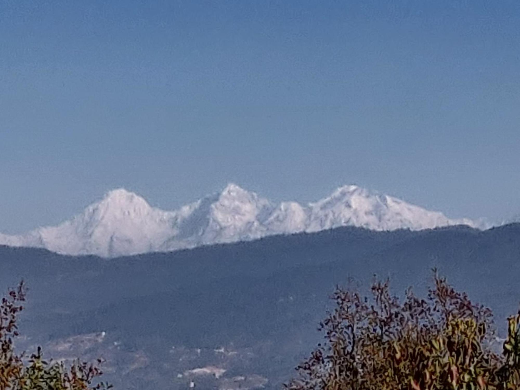 Chareli Resort Nagarkot Exteriér fotografie